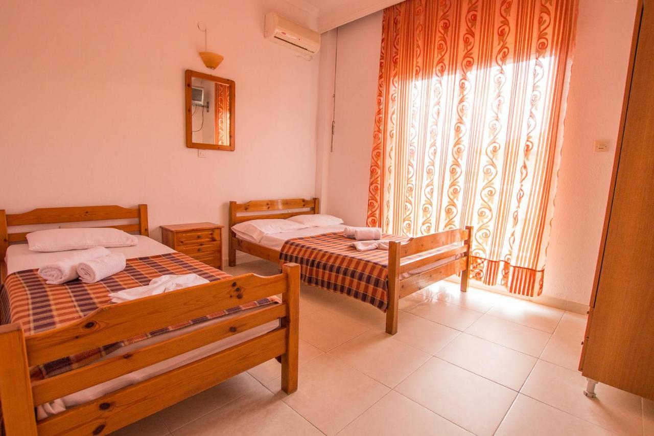 George Laz Rooms Неа-Врасна Экстерьер фото